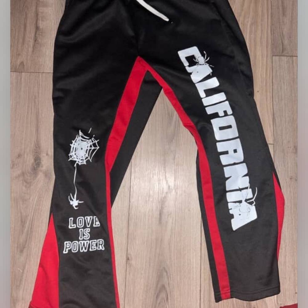 Black and Red California Sweatpants Size L